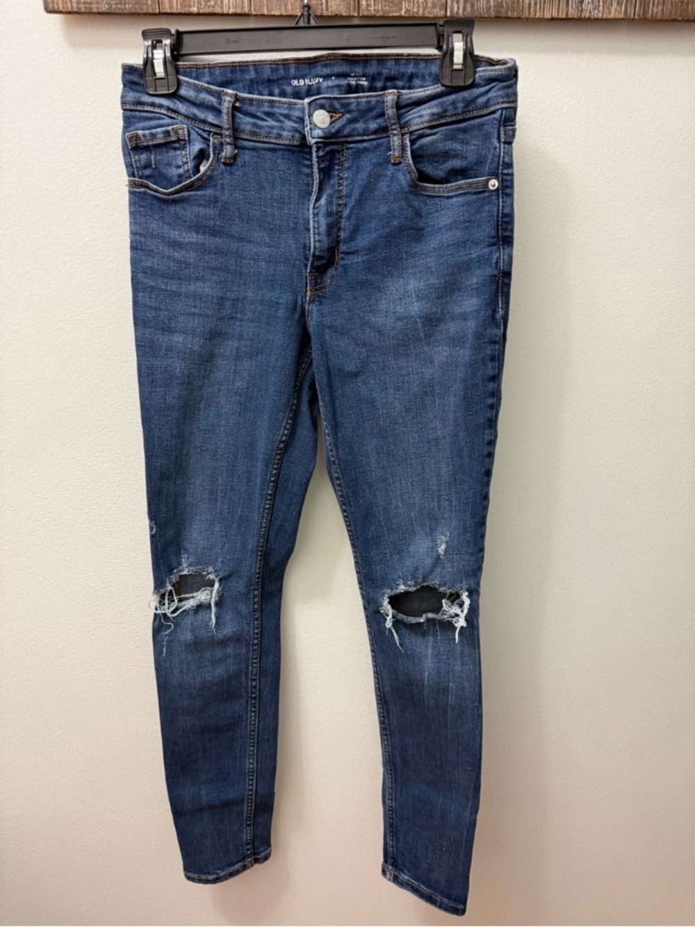 Old Navy Women's Ripped Mid-Dark Blue Skinny Jeans
